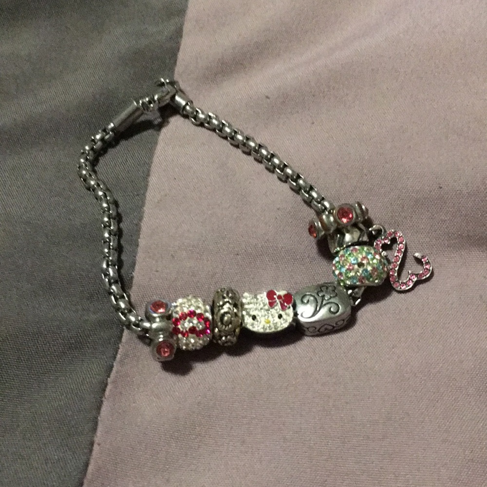 Brighton Hello Kitty Charm Bracelet 💝